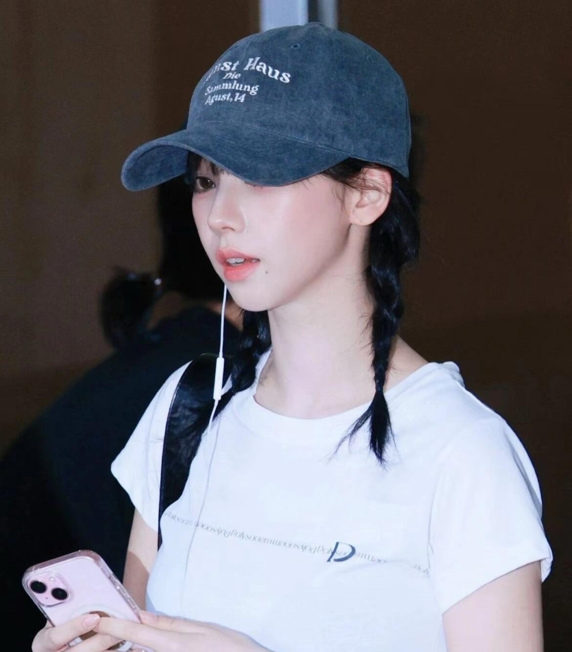 Dumaro Kunst Haus Cotton Ball Cap 純棉 棒球 老帽 Karina實戴