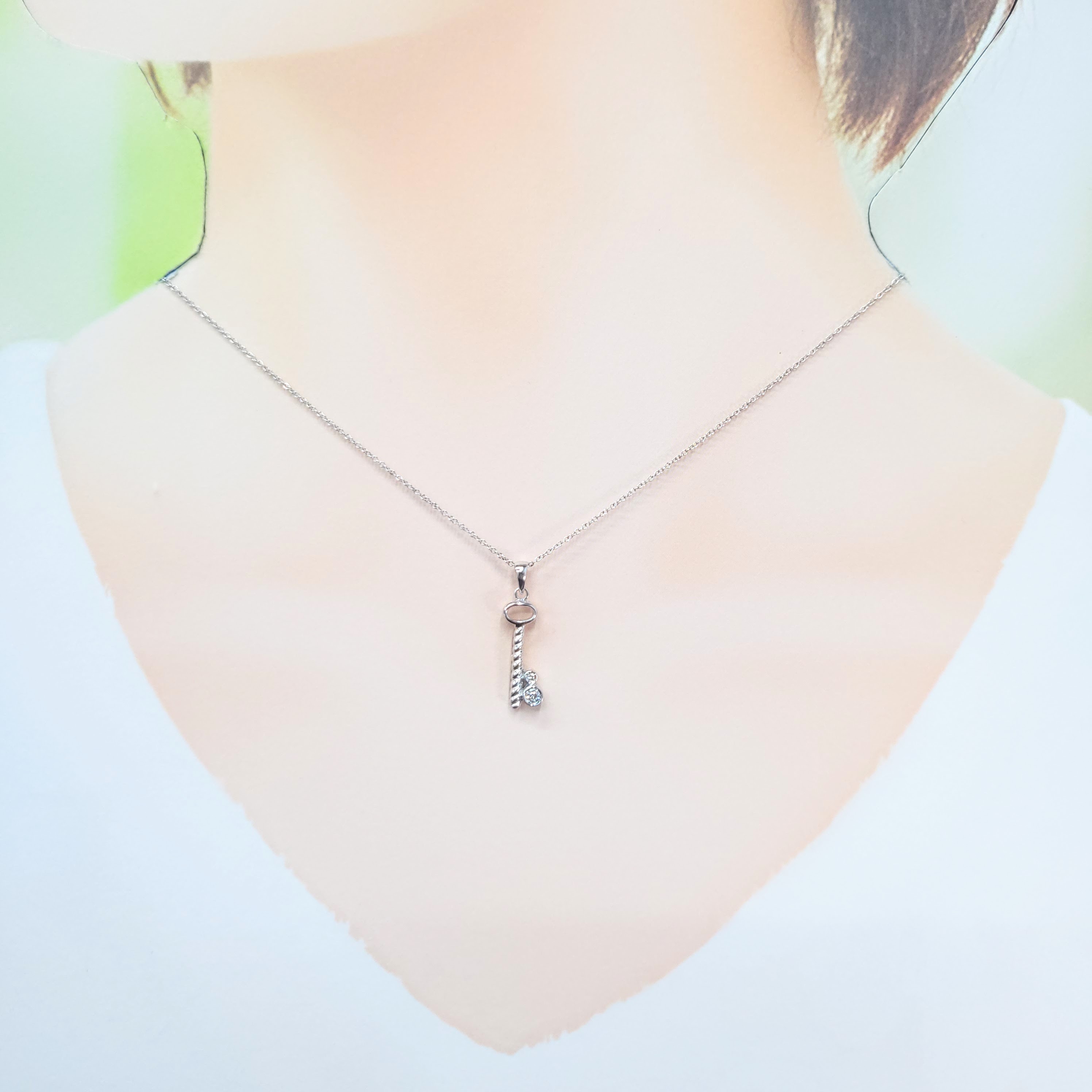 18K White Gold 0.03ct Diamond Pendant