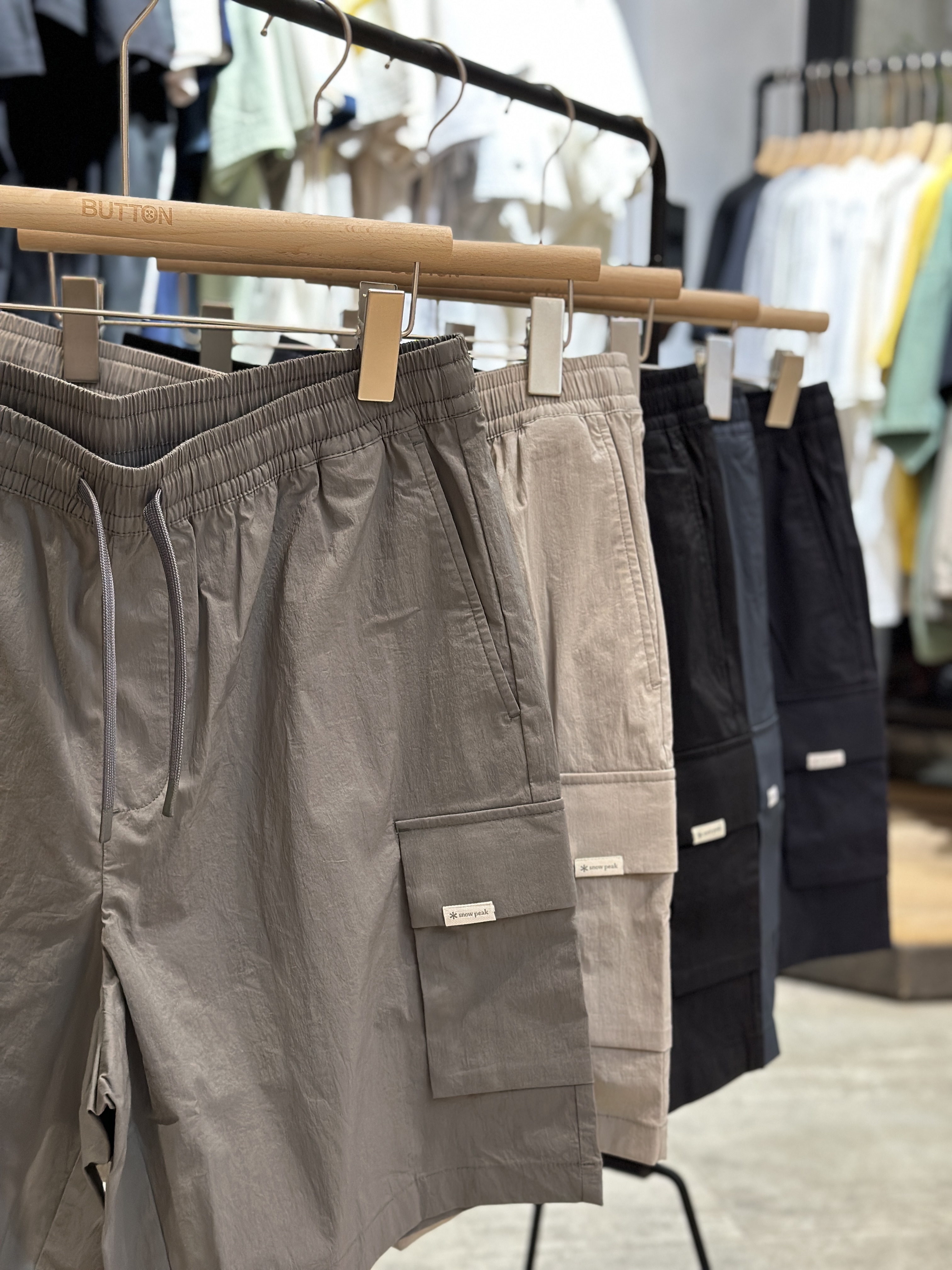 【現貨】snow peak Root Cargo Shorts 雙口袋短褲 （合身版）S25MURHP60