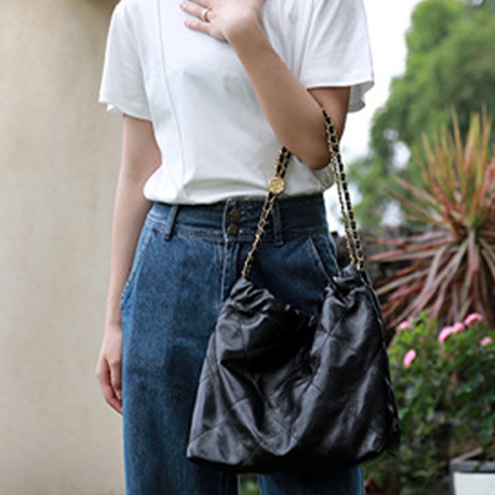 單肩包 大包包 大容量包包 垃圾袋包 牛皮腋下包 托特包 真皮包包 小香風包包 菱格包 鏈條包 黑色包包 禮物 217