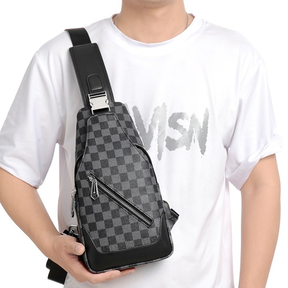 包包 胸包 斜背包 格子包 棋盤格包包 男士胸包 印花包包 單肩斜背包 防刮耐磨 防潑水包包 格紋斜肩包 禮物 375
