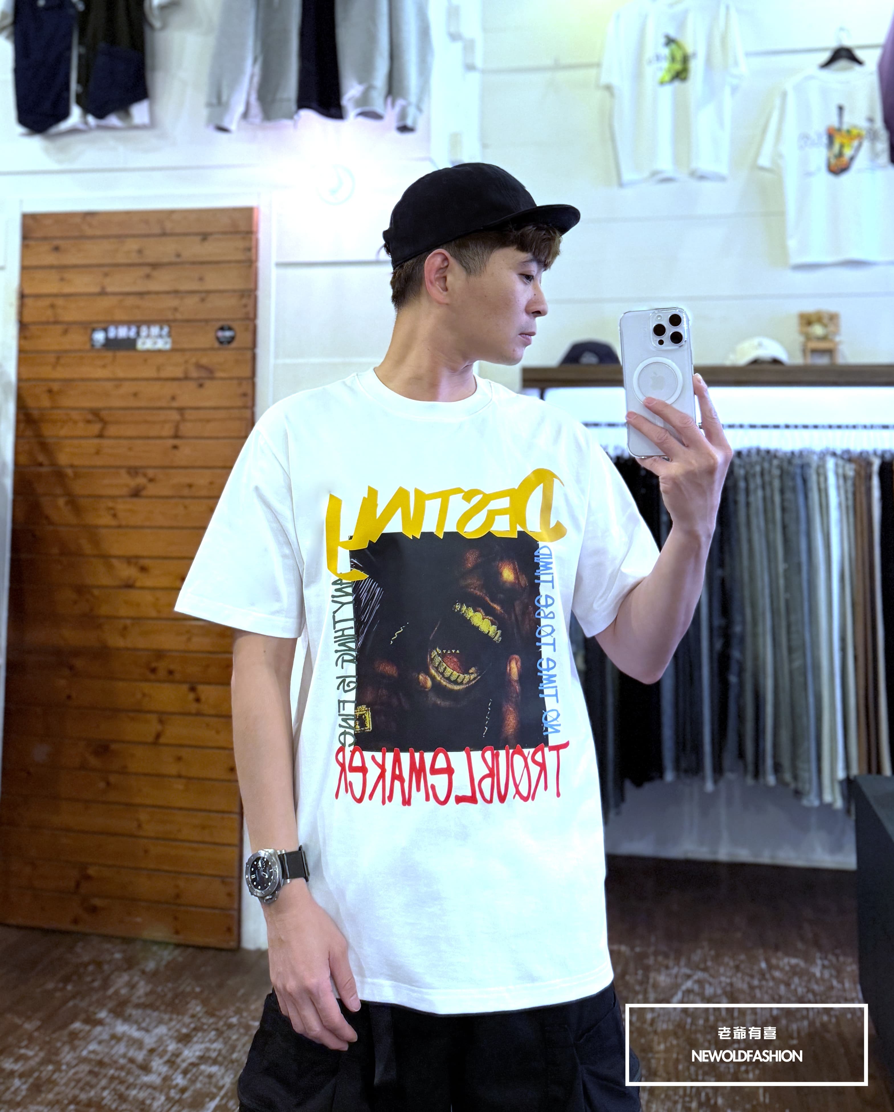 『新品上市』重磅嘻哈歌手短T(NOF25038184)-白