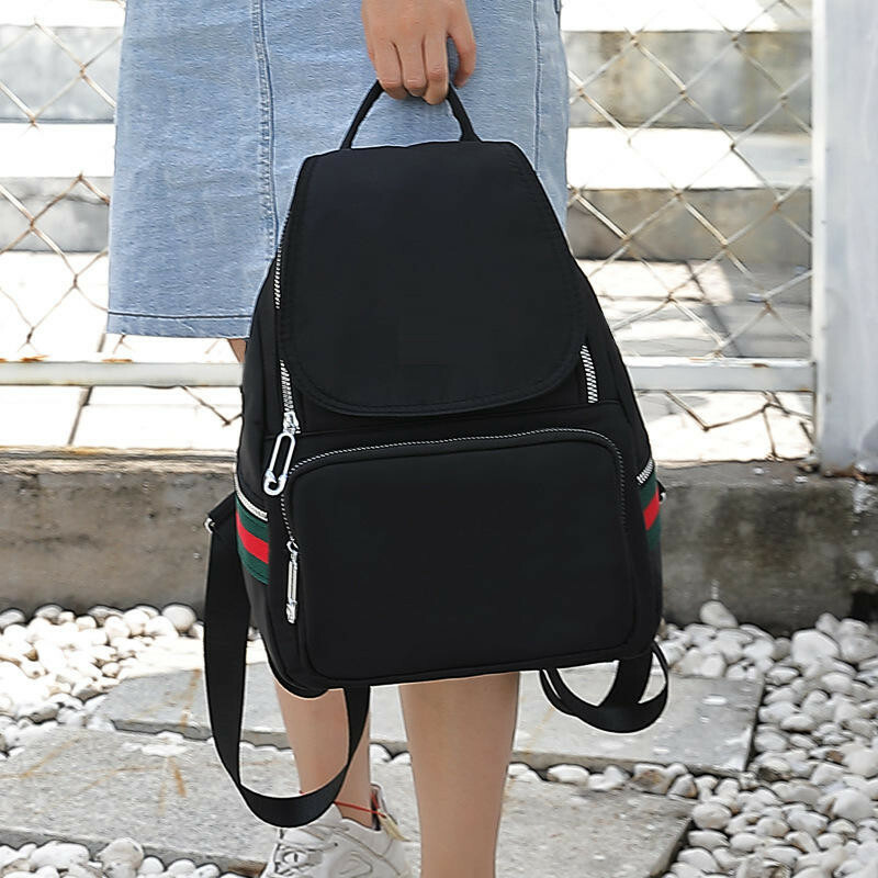 包包 尼龍包 後背包 電腦包 媽媽包 尼龍後背包 13吋筆電後背包 雙肩包 大容量後背包 黑色包包 送女生 禮物 697