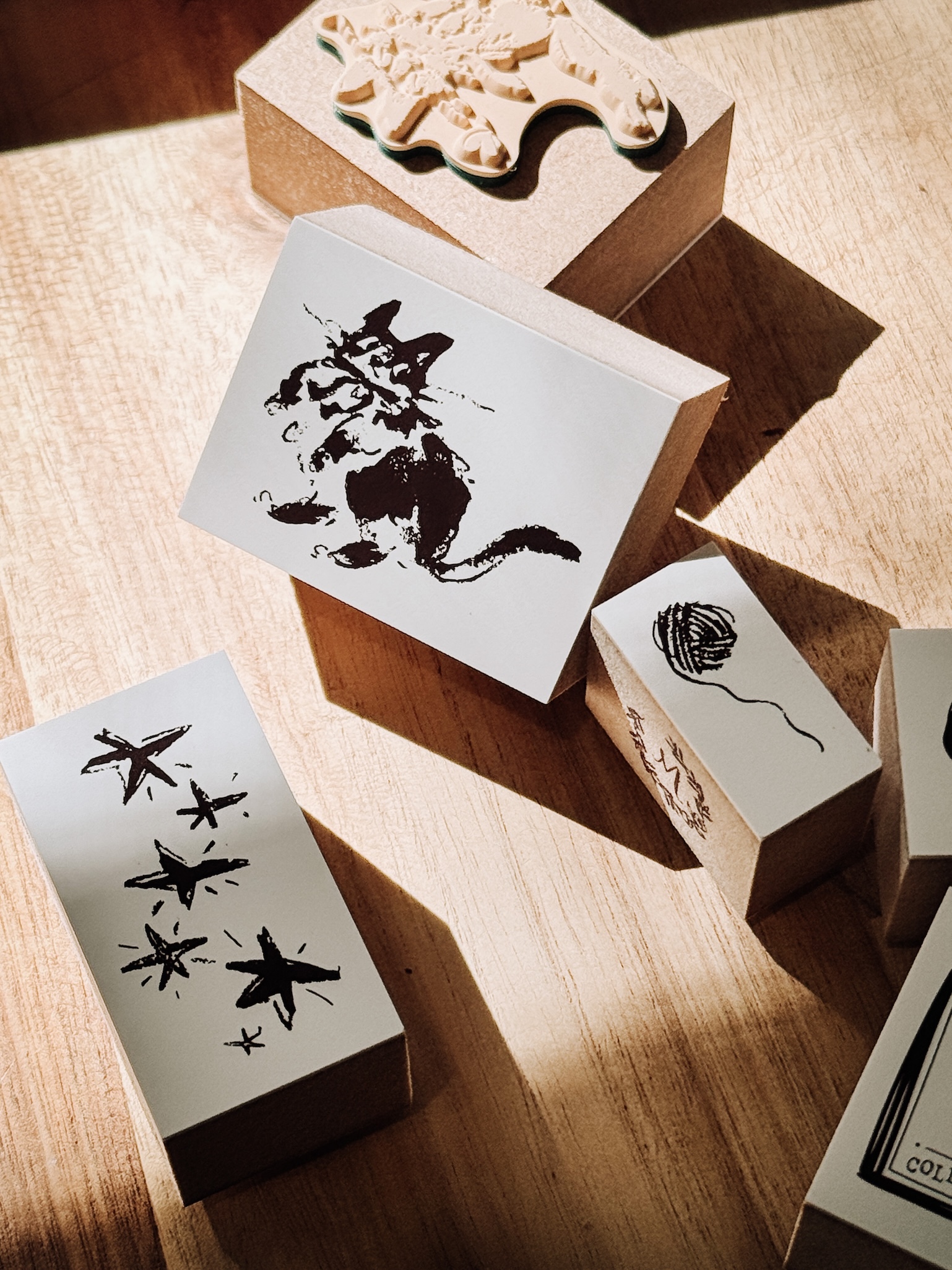 Meow Illustration．星空與貓系列 壓縮⽊印章 共六款