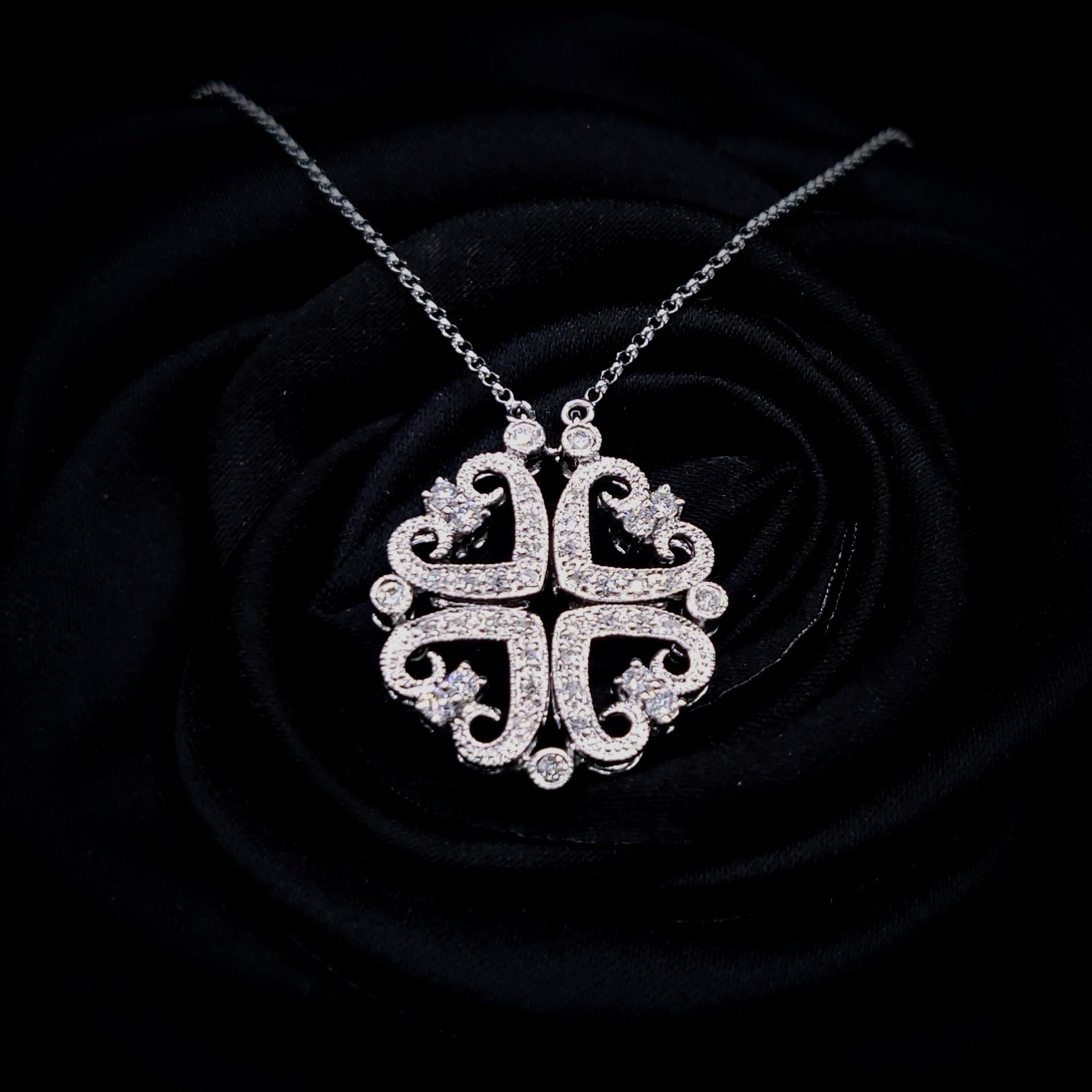 全新18K白金36份鑽石頸鍊