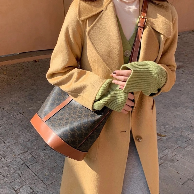 包包女 包包 水桶包 側背包女 女生包包 真皮包包 斜背包女 水桶包韓國 皮革包包 精品包包 小眾包包 品牌包包 028