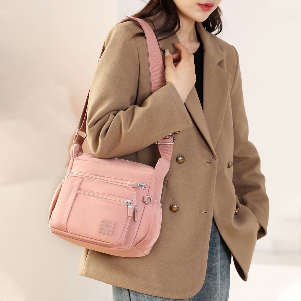 包包 小方包 斜背包 尼龍包包 大容量側背包 防潑水包包 多隔層包包 中年媽媽包 休閒斜背包 簡約單肩包 禮物 827