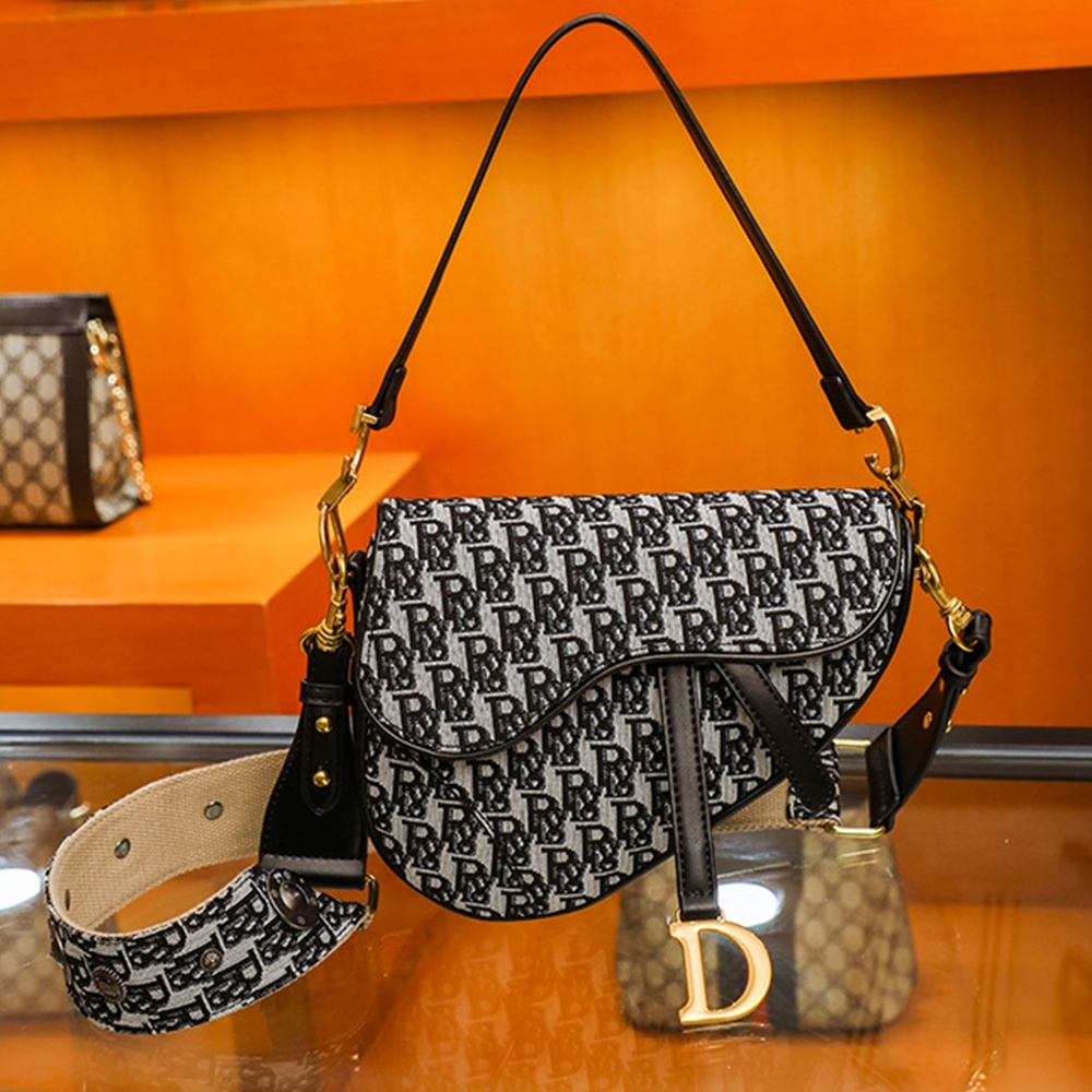 包包 肩背包 斜背包 刺繡包包 馬鞍包 精品包包 女包 老花包包 刺繡馬鞍包 寬背帶包包 斜背手提包 女生禮物 183