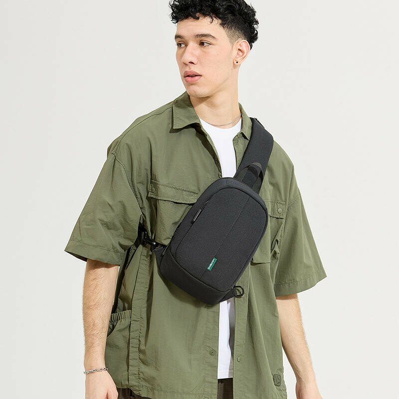 包包 胸包 斜背包 尼龍包包 手機包 斜背胸包 大開口包 黑色斜背包 戶外騎行男包 通勤小包 攜便包 生日禮物 341