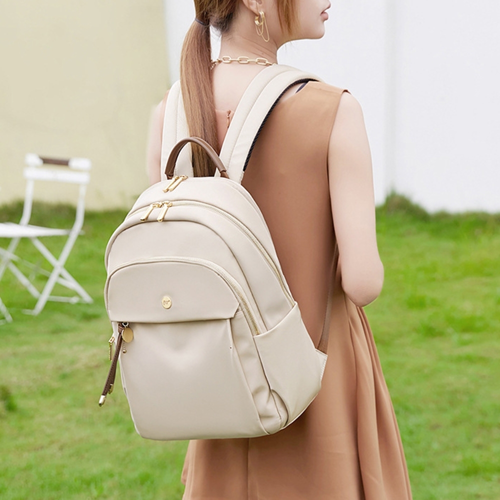 包包 後背包 尼龍後背包 防潑水包包 旅行後背包 書包 筆電後背包 黑色後背包 送女生 禮物 旅行背包 開學禮物 727