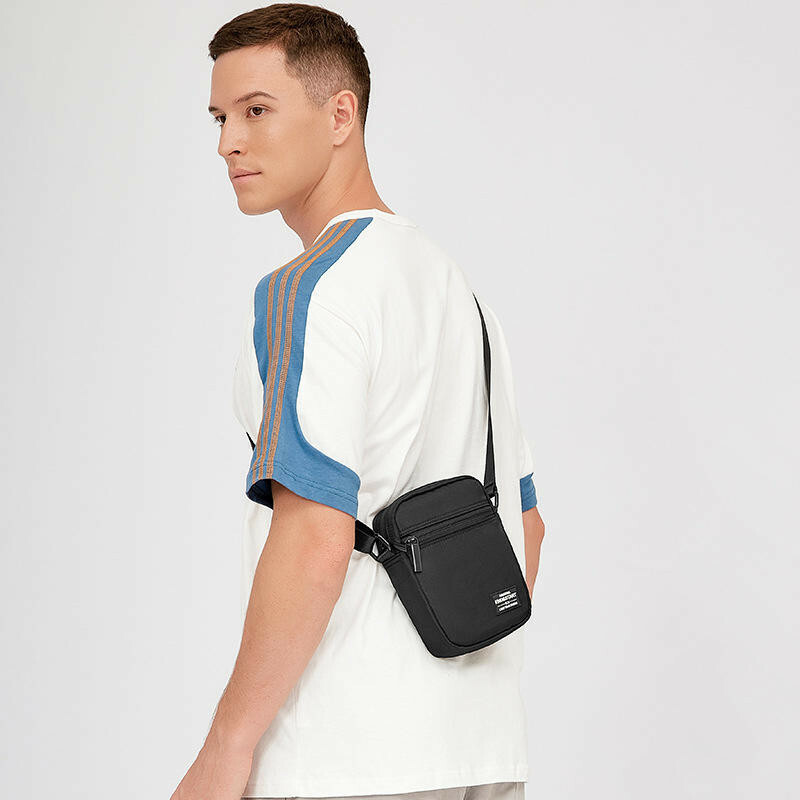 包包 尼龍包 斜背包 機能小包 工裝包 防潑水包包 男生斜背小包 黑色包包 男生禮物 小朋友包包 送男友 小禮物 325