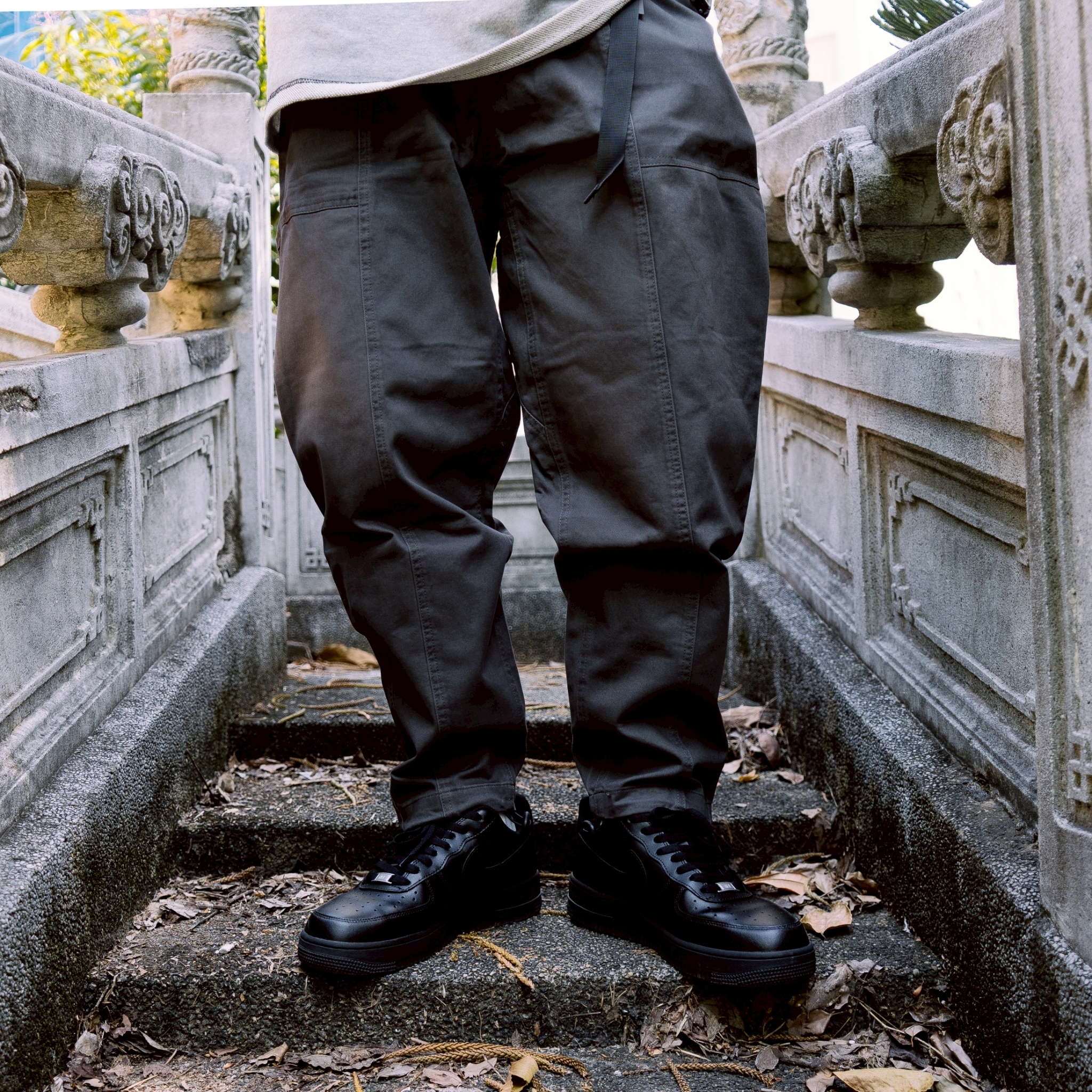 XCTRL 多剪裁腰帶工作褲-灰藍