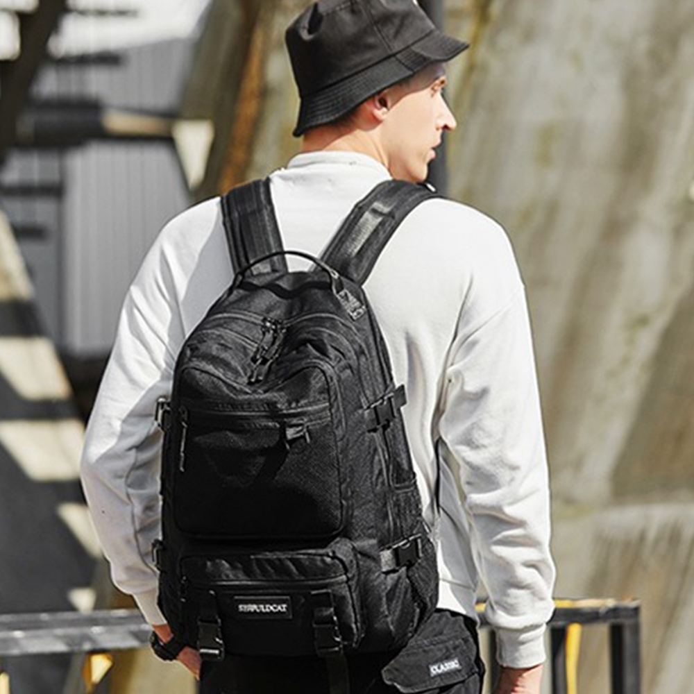 後背包 情侶包包 大學生後背包 大容量後背包 多隔層包包 可愛書包 旅行背包 黑色後背包 防潑水後背包 學生禮物 654