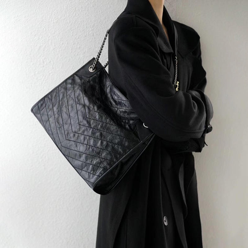 包包女 肩背包 托特包 牛皮流浪包 小香風包包 腋下托特包 大容量托特包 通勤包 黑色鏈條包 亮皮裂紋 女友禮物 139