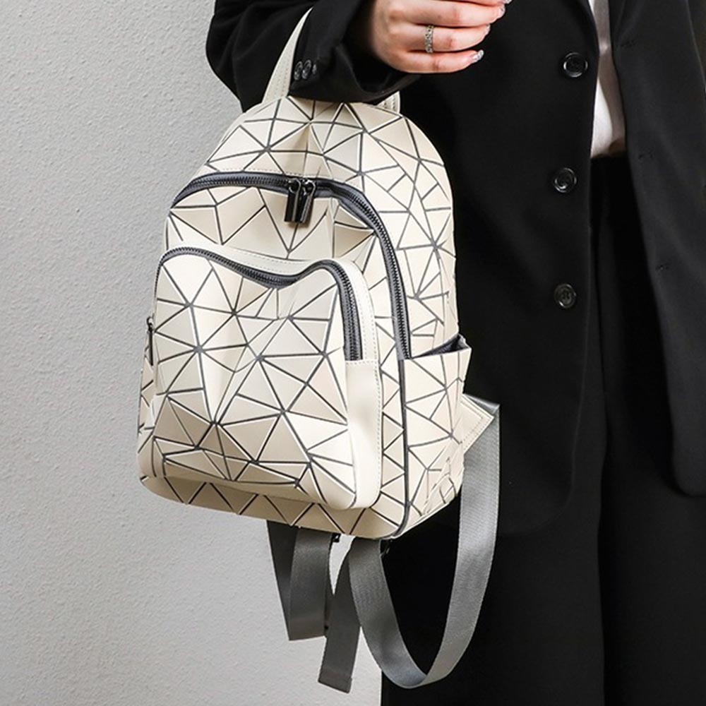 包包 後背包 大容量後背包 白色包包 菱格後背包 造型包包 日本包包 書包 休閒背包 旅行後背包 情侶包包 禮物 646