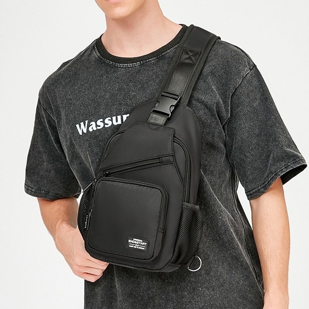 包包 胸包 男生斜背包 休閒側背包 大容量側背包 防水包包 單肩包男 小背包 尼龍側背包 黑色包包 送男生禮物 287