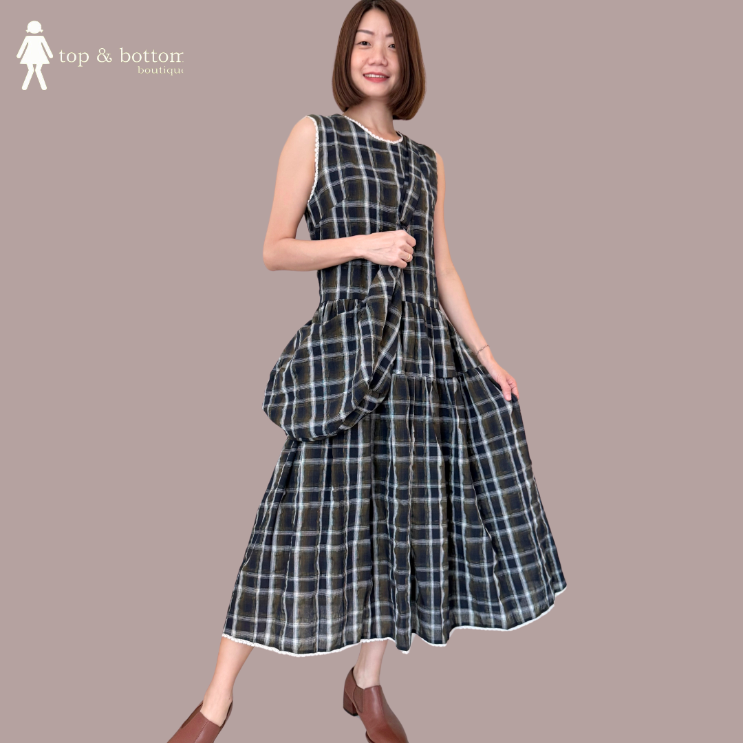 SLEEVELESS CHECKED LONG DRESS