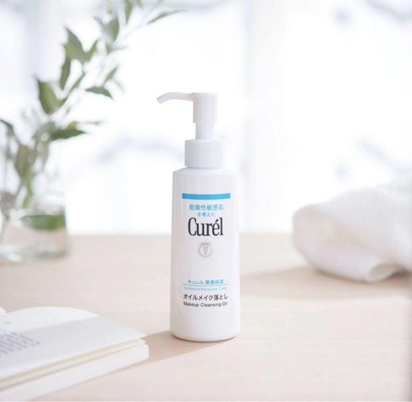 Curel 速淨水漾卸妝油