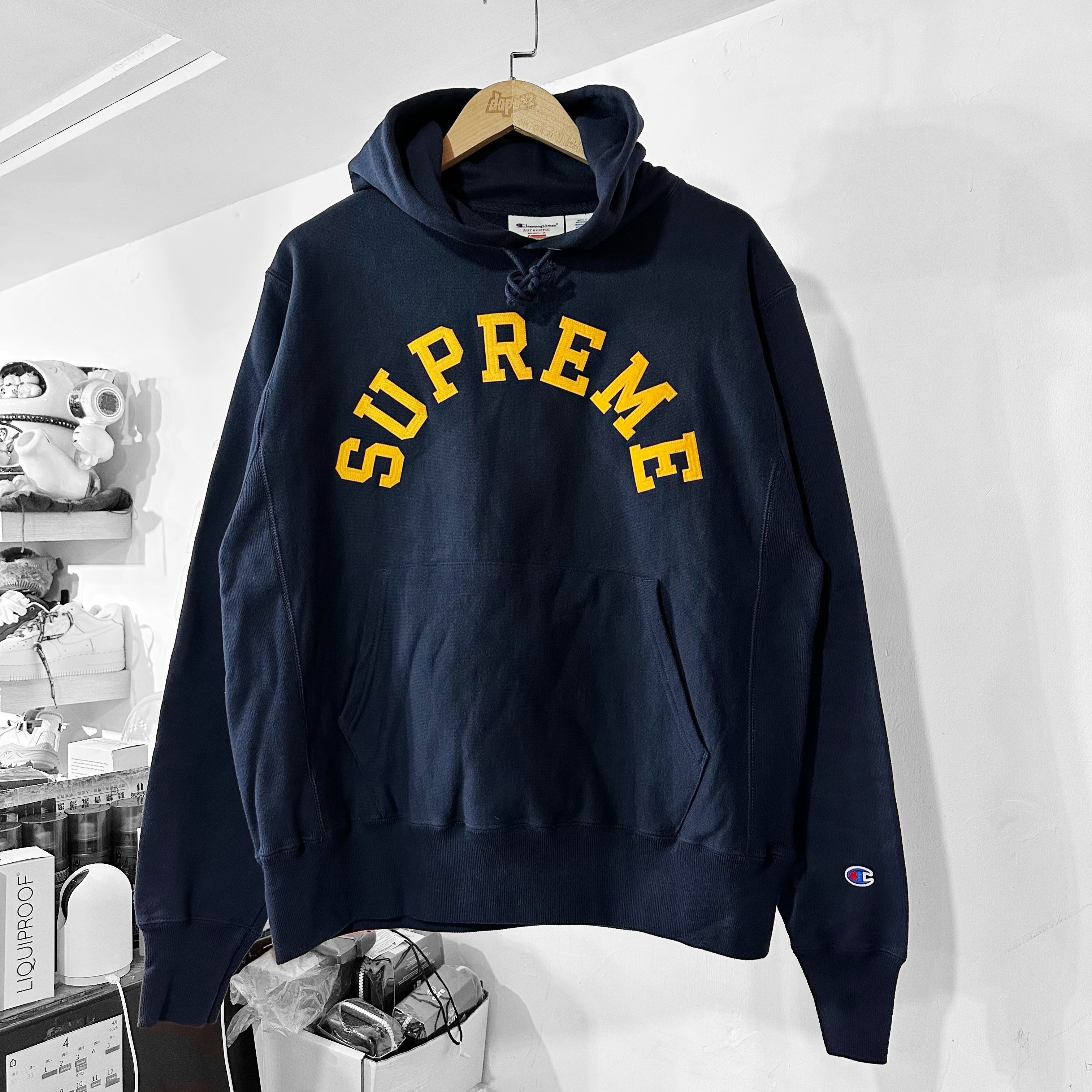 SUPREME SS25 CHAMPION® HOODED SWEATSHIRT NAVY