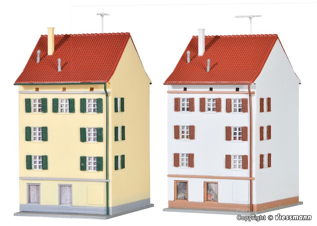 Kibri 36843 Z規 附商店的公寓樓（2棟組） 組裝模型