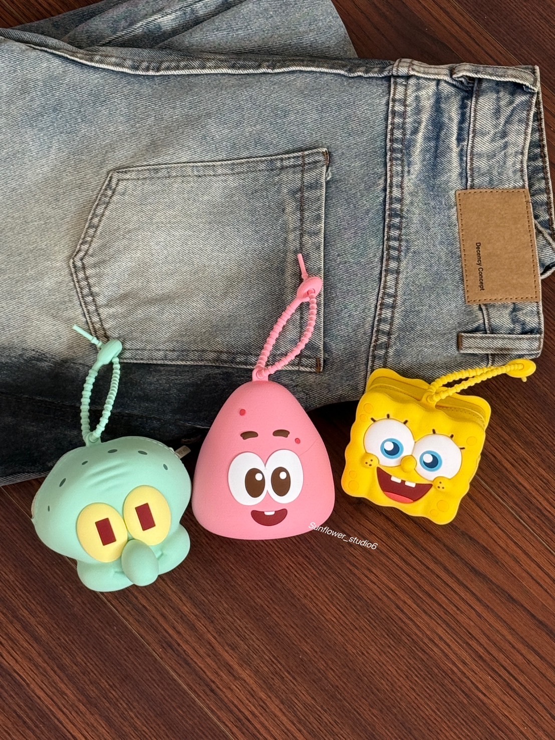 現貨賠爆ㄌ POPMART 泡泡瑪特 共鳴 比奇堡收納包 耳機包 海綿寶寶 派大星 章魚哥 吊飾 鑰匙圈(任買兩件711免運)/現貨