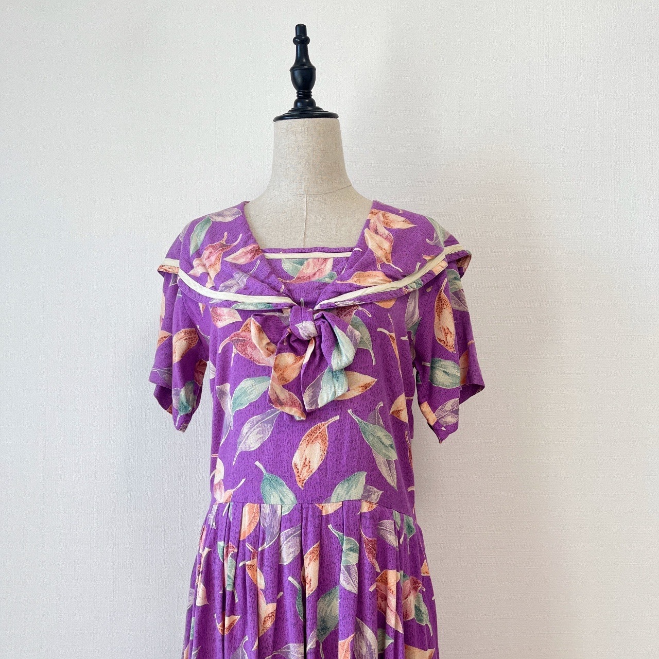 紫色水手領落葉連身裙
