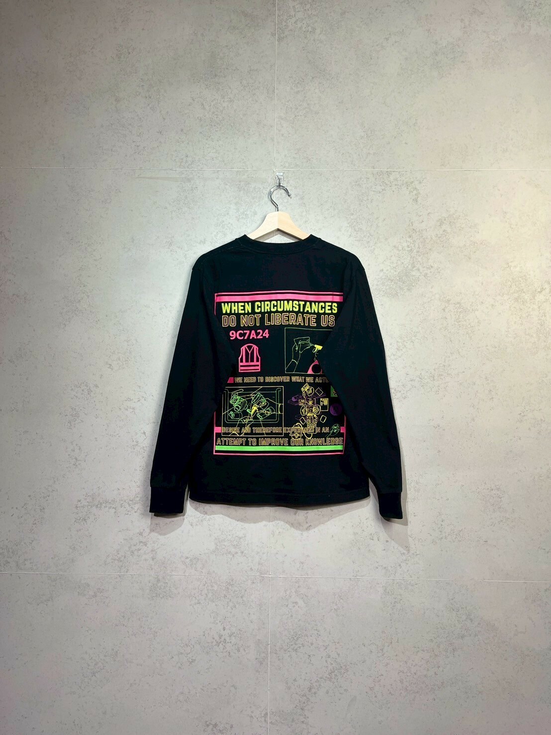 Cav Empt Graphic Print Crew Neck Henley SIZE S