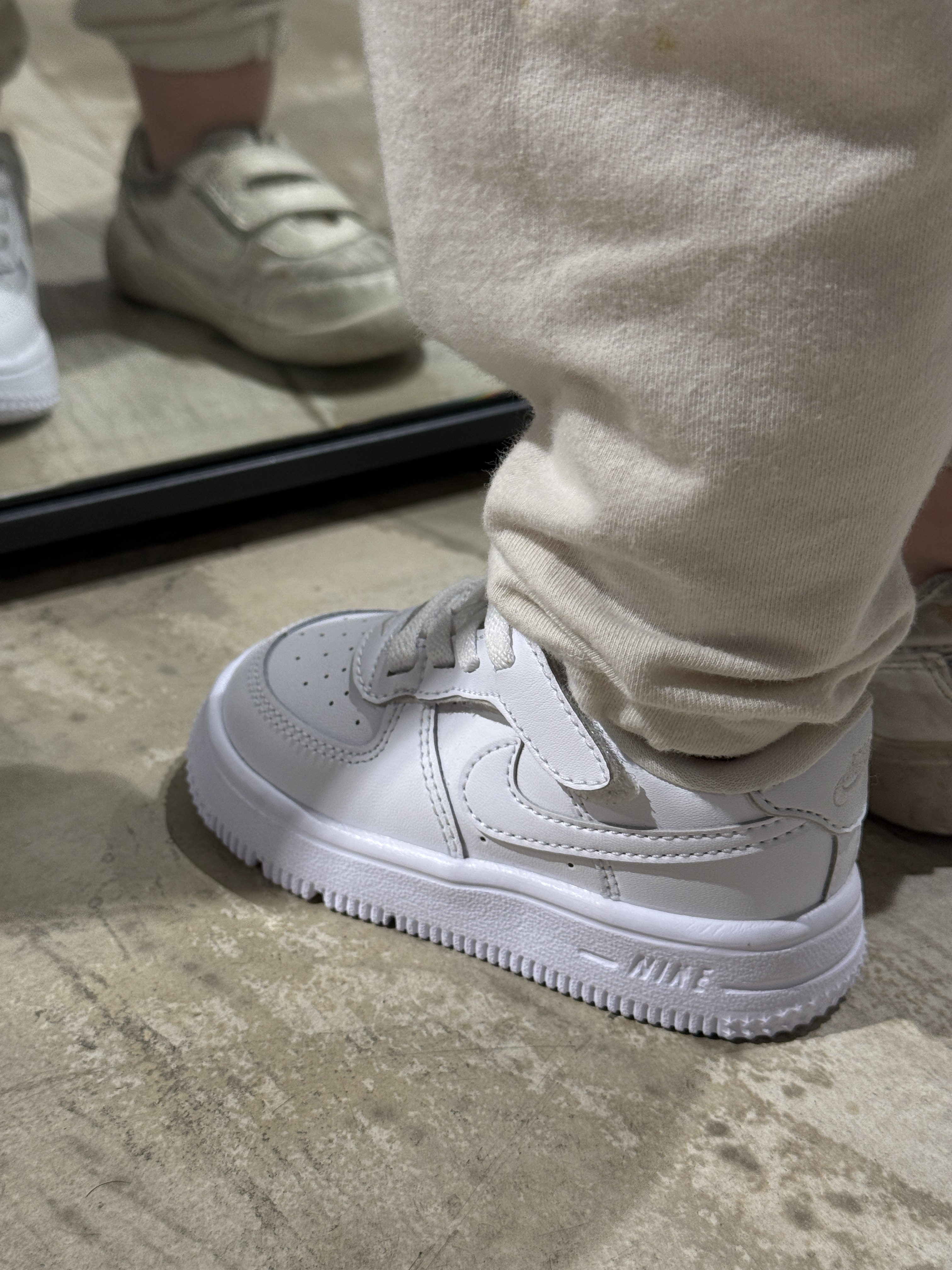 Nike FORCE 1 LOW EASYON (TD) 全白 童鞋 fn0236-111