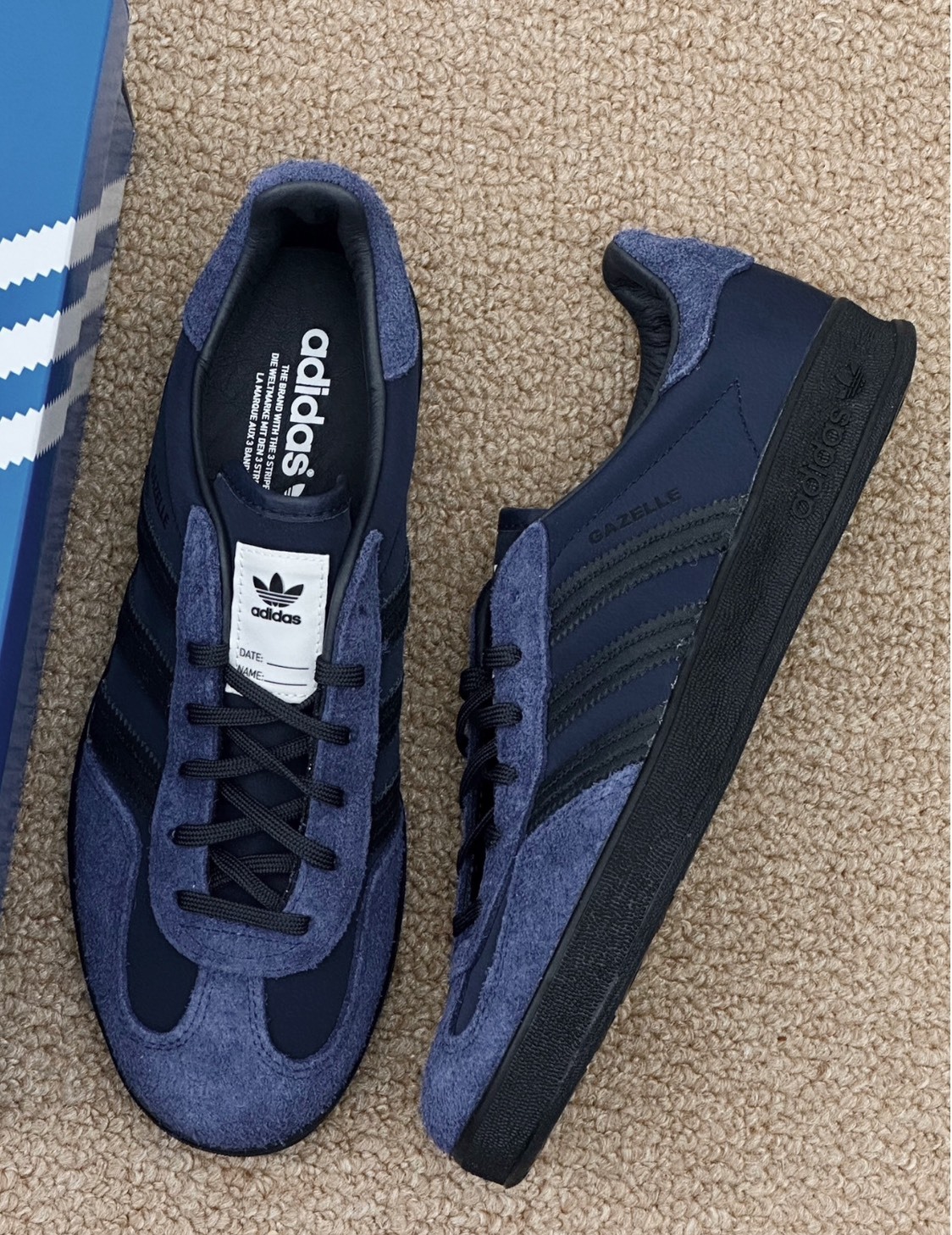 Hikari Shibata x adidas Originals GAZELLE 舒適百搭低幫板鞋 男女同款 海軍藍