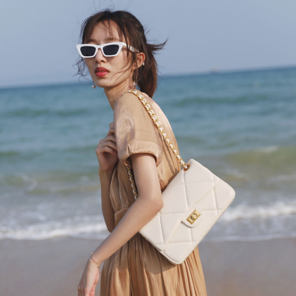 肩背包 手拎包 鏈條包 鏈帶包 大方包 小方包 經典包包 復古包包 菱格鏈條包 枕頭包 掀蓋包包 小香風包包 059