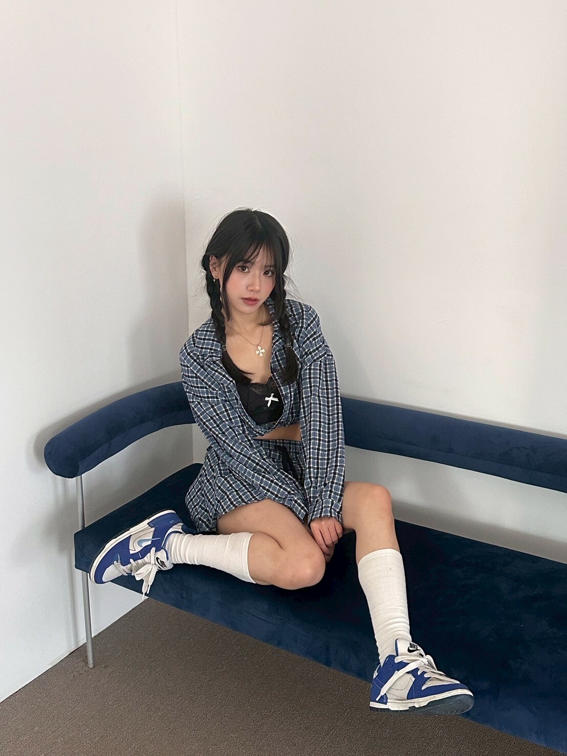 出片率+100 藍色格紋襯衫三件套裝