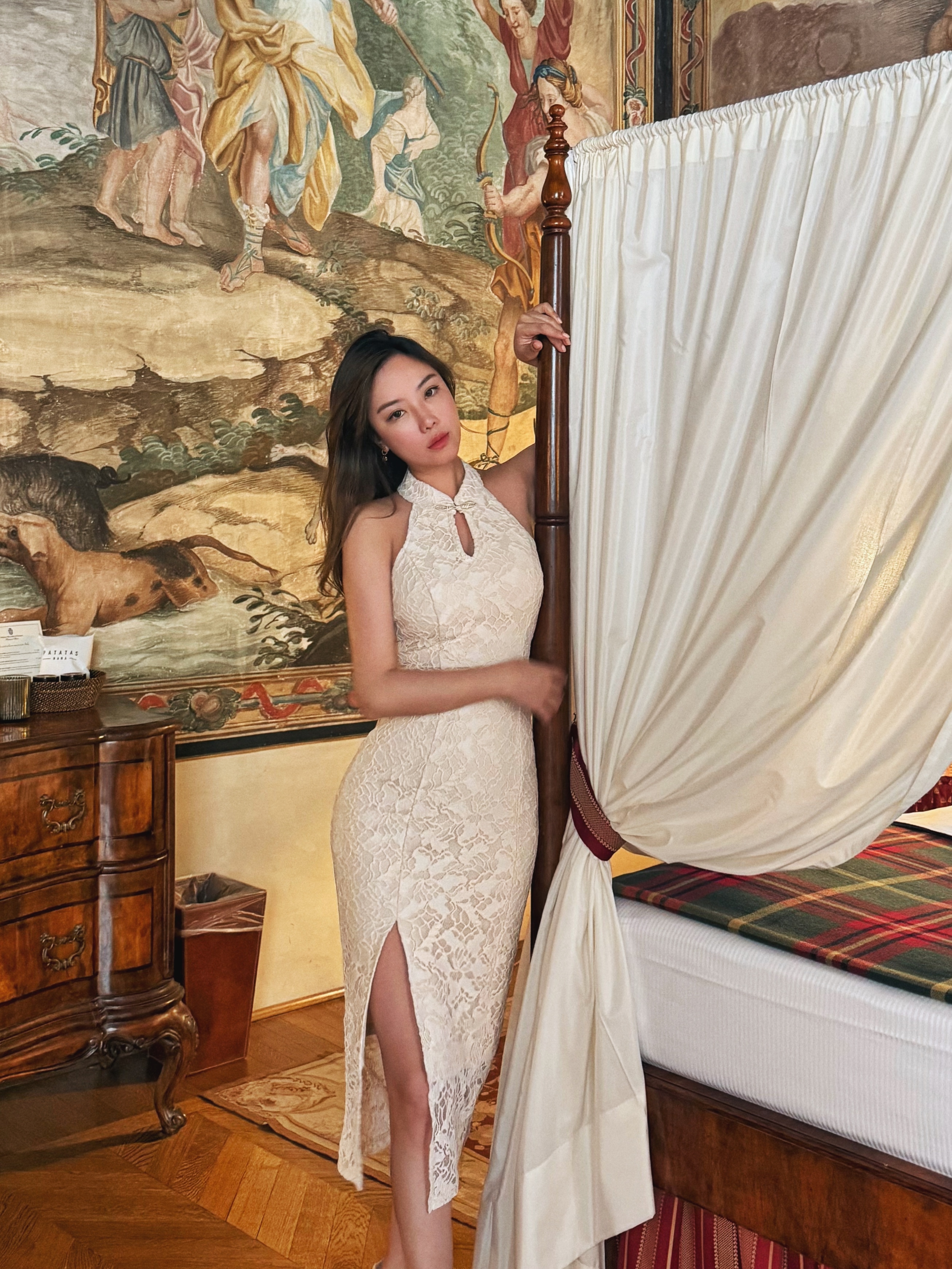 Refinement 江南芳華 蕾絲削肩旗袍洋裝