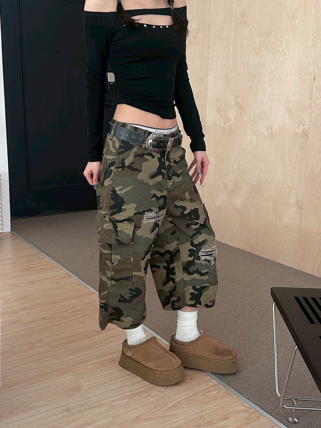 刷破縫補🪡美式工裝迷彩七分闊褲