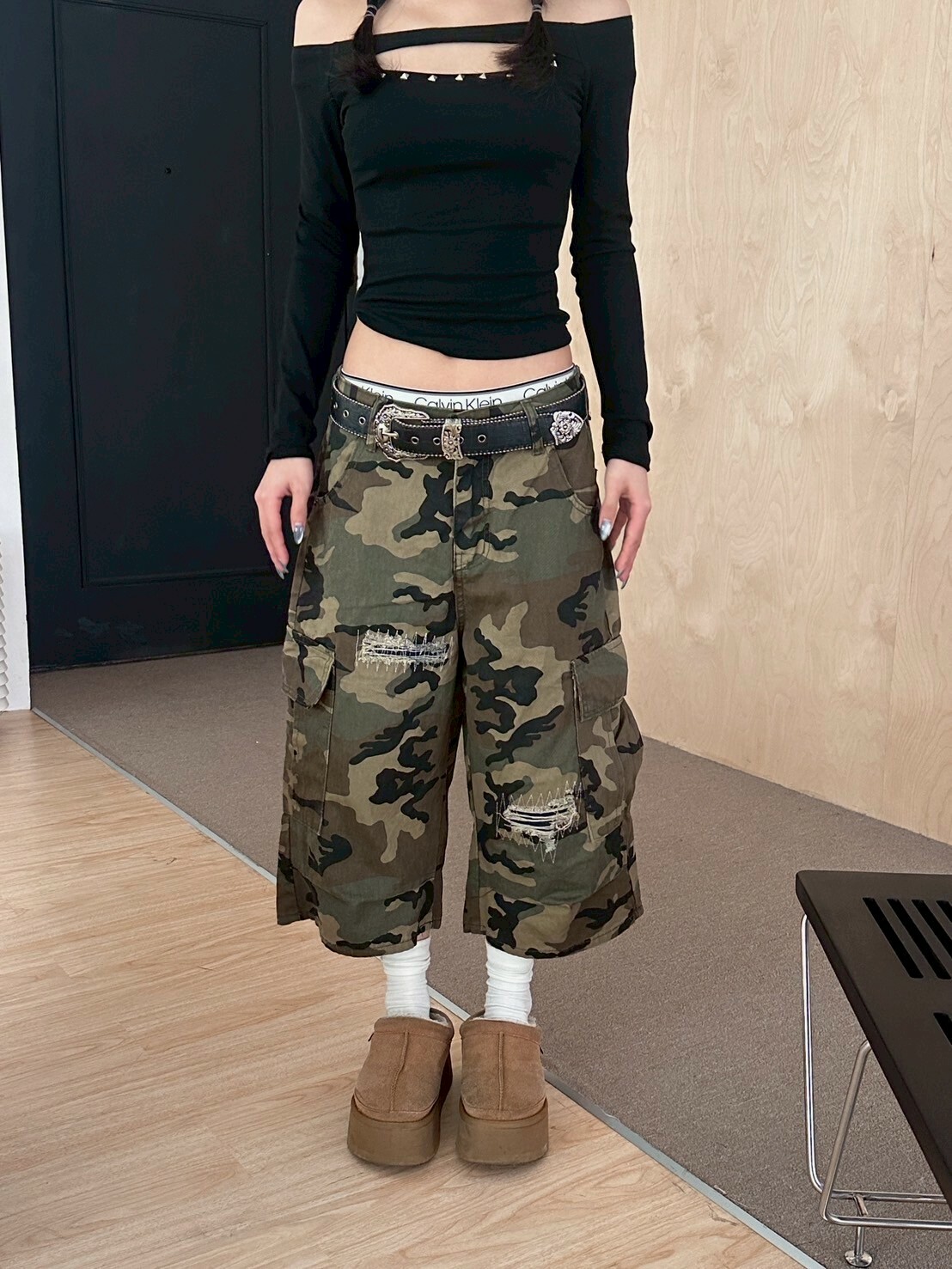 刷破縫補🪡美式工裝迷彩七分闊褲