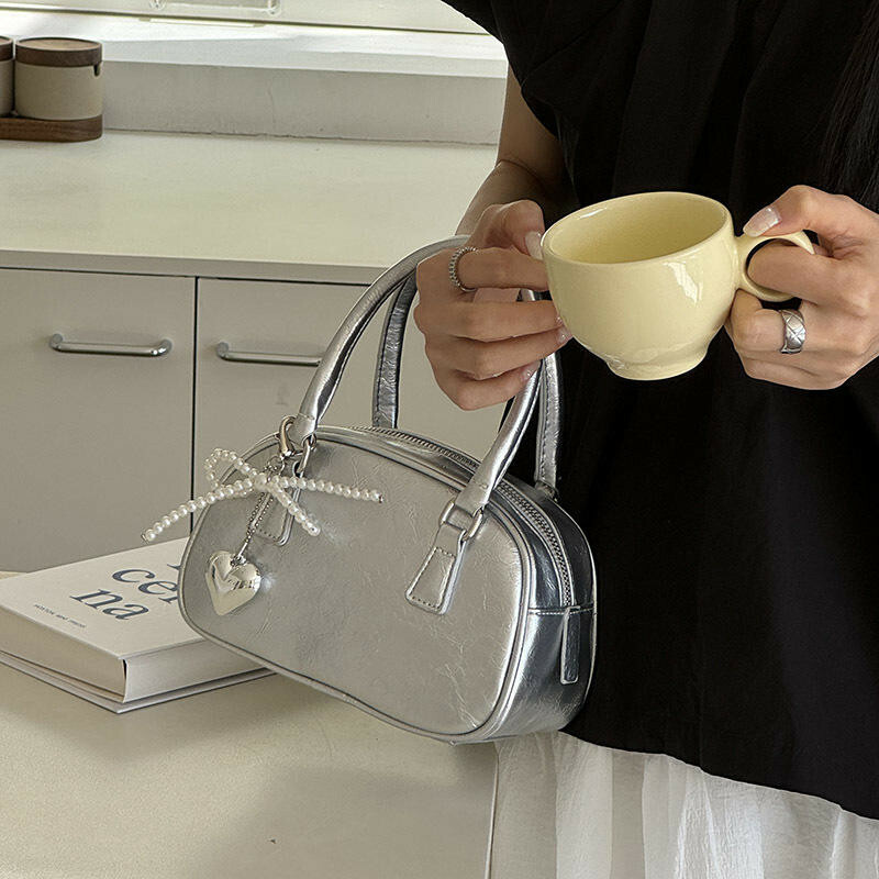 包包 手提包 斜背包 小包包 保齡球包 可愛包包 手提小方包 斜背小包包 銀色包包 黃色包包 閨蜜包包 女生禮物 694