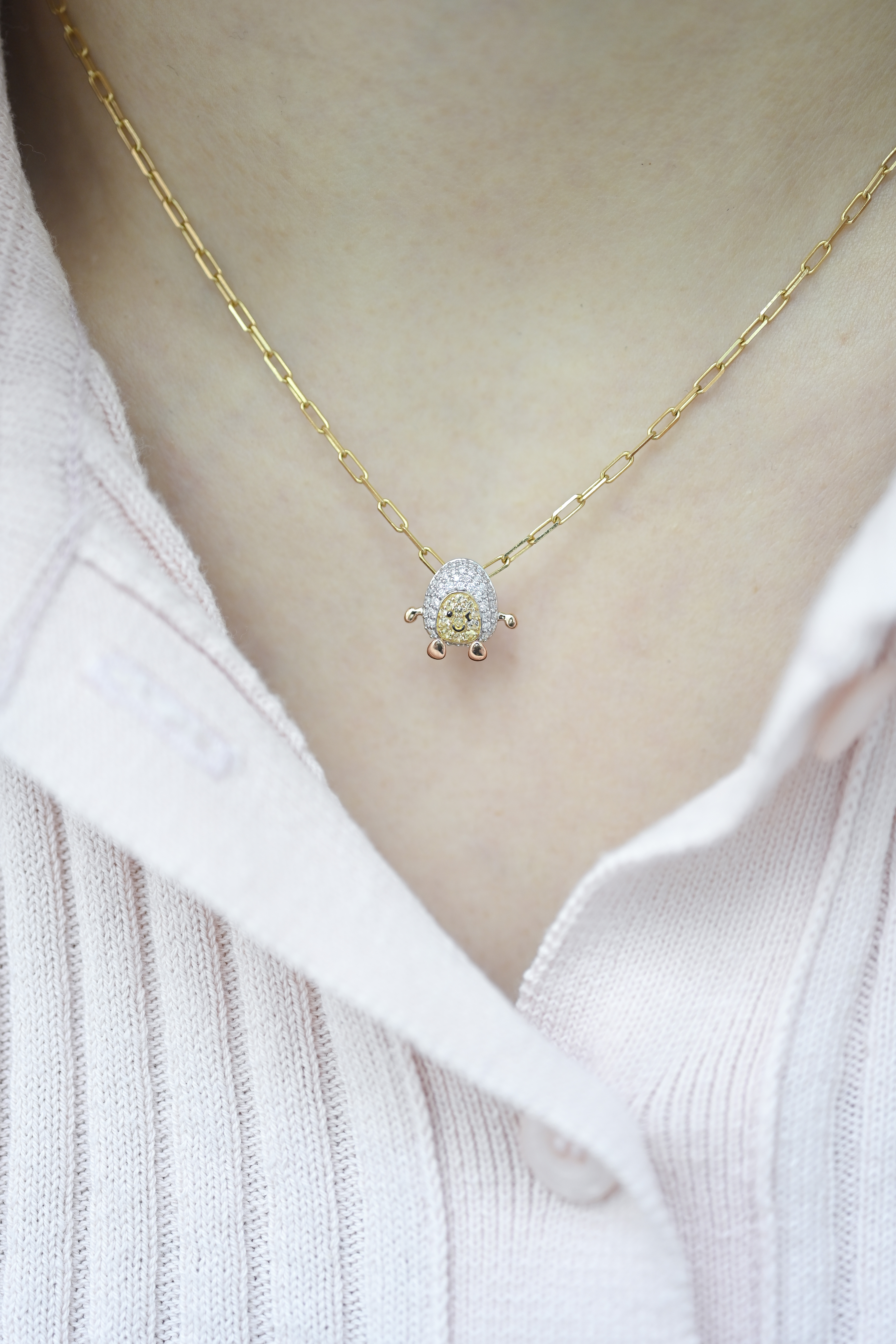 18K 小彩蛋bb Diamond Pendant