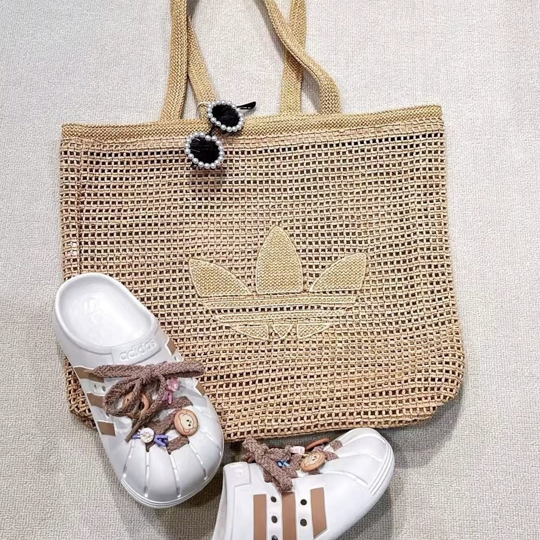 ADIDAS ORIGINALS KNITTING 編織包 夏日度假風 燕麥色 愛迪達 KC1421