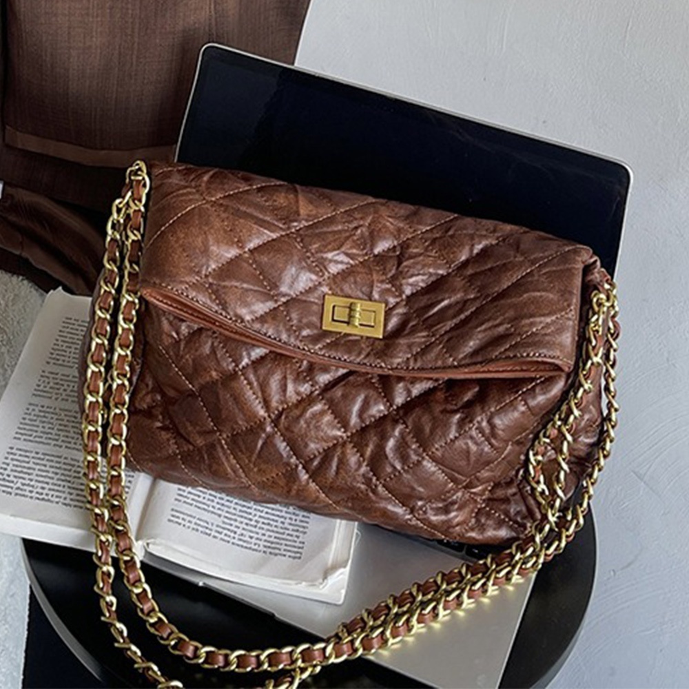 包包 女生包包 肩背包 鏈條包 水桶包 單肩托特包 復古包包 大容量包包 黑色包包 鎖扣水桶包 大包包 生日禮物 620