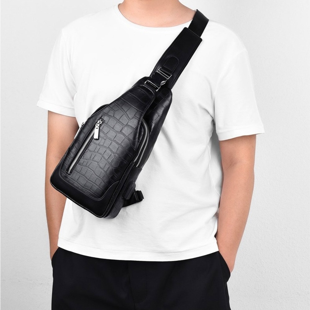 包包斜背包  男生包包 胸包 真皮包包 胸包男 牛皮包包 大容量斜背包 高級感 黑色包包 鱷魚紋包包 男生禮物 009