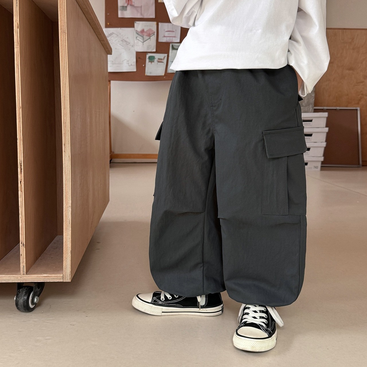 大口袋純色工裝褲