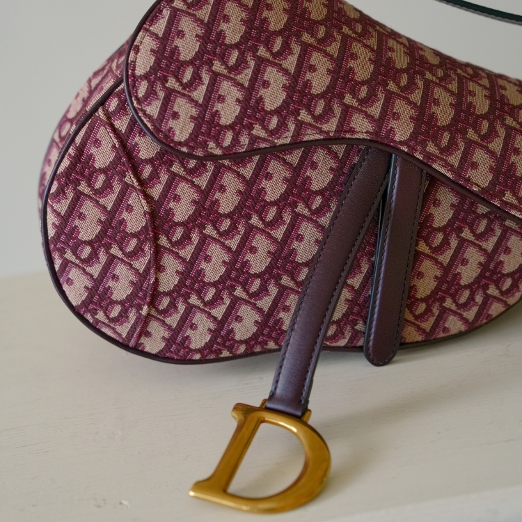 (AG38)Dior 酒紅色老花馬鞍包