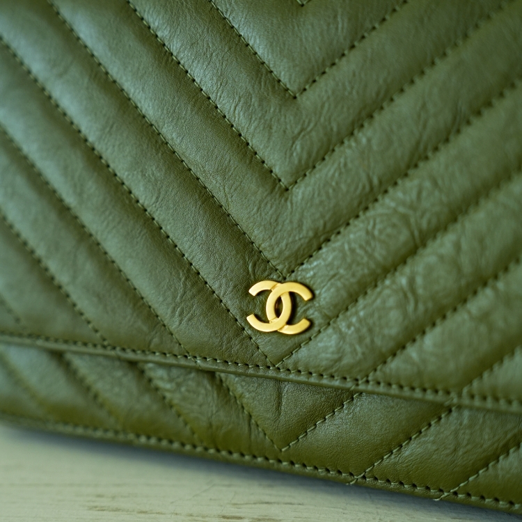 (AG72)Chanel 綠色山型紋WOC