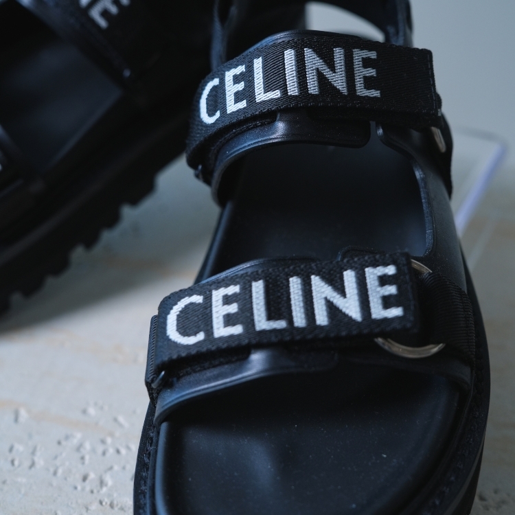 (CF12)Celine 黑色字母涼鞋 40號