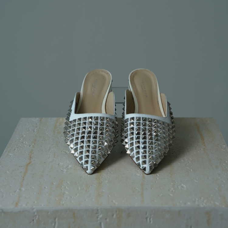 (CF13)Philipp plein 鉚釘白色半拖鞋 39號