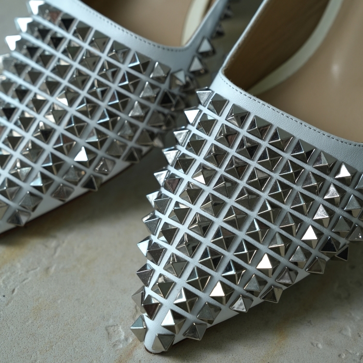 (CF13)Philipp plein 鉚釘白色半拖鞋 39號