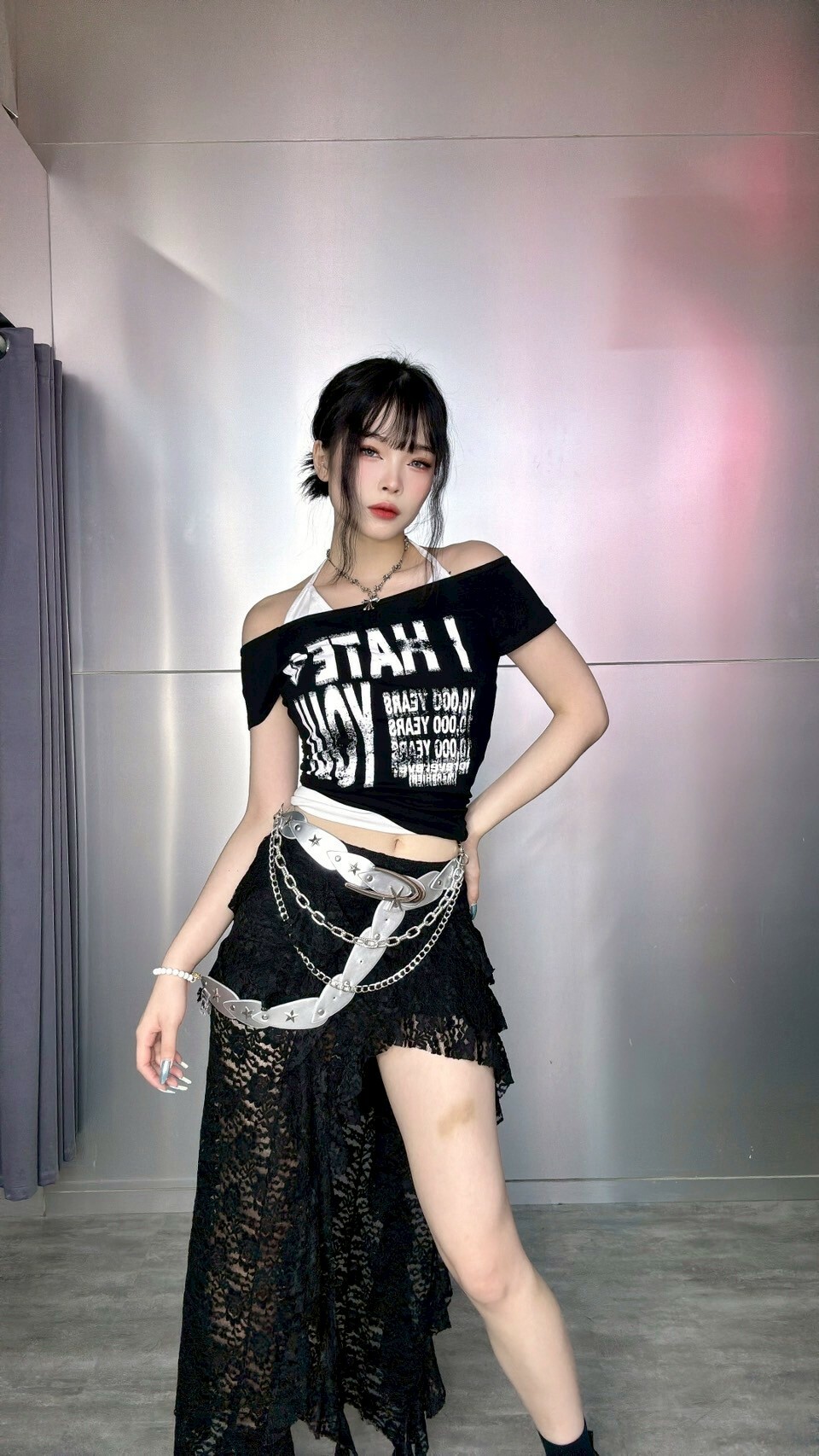 一字字母壓格短T