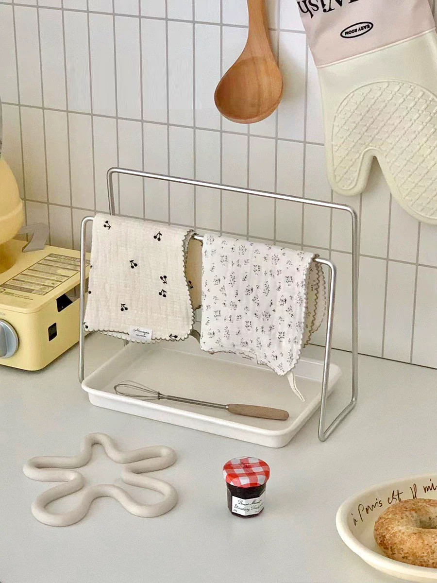 簡約質感銀一體成型毛巾收納架