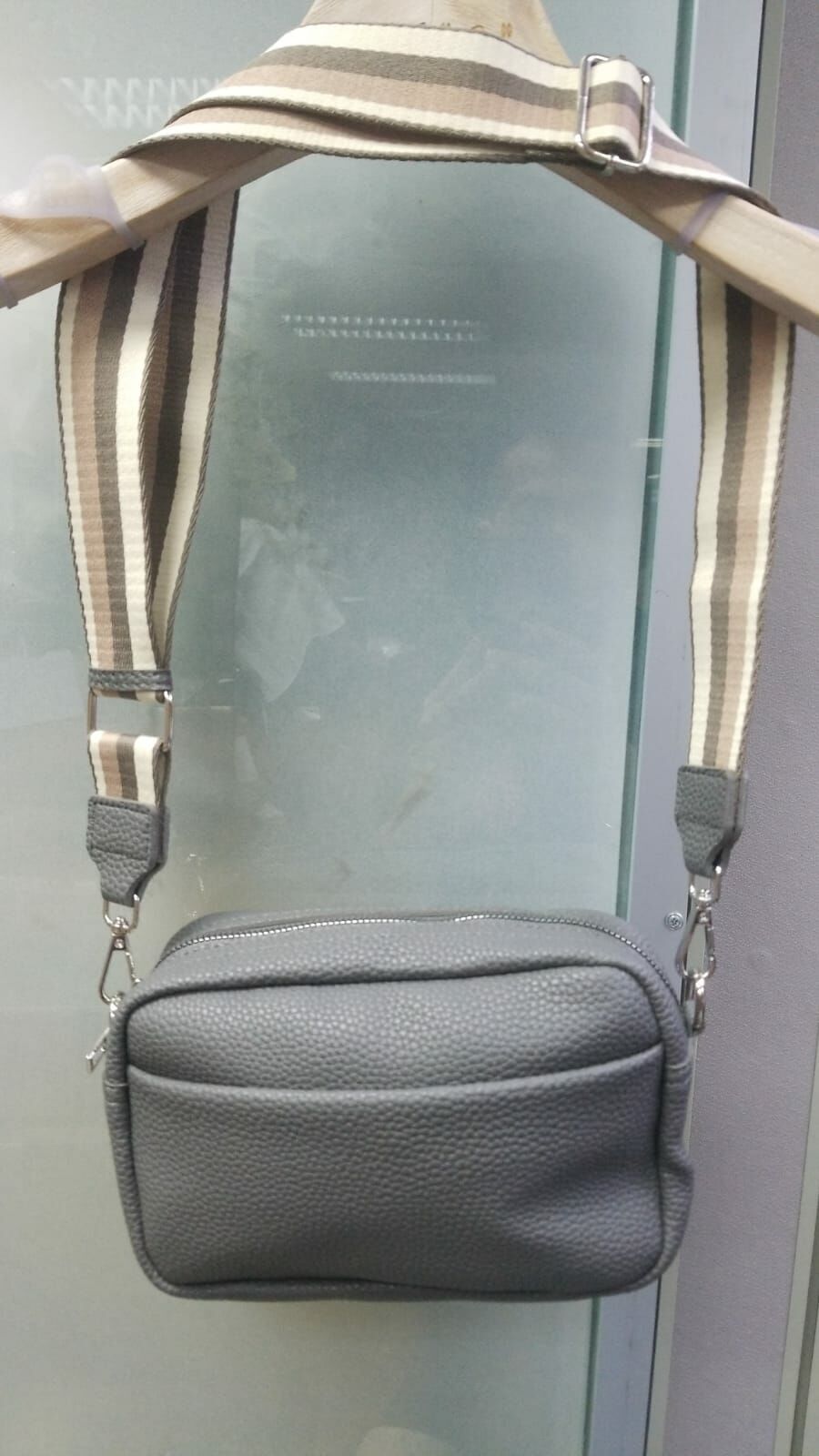 Cd6804**