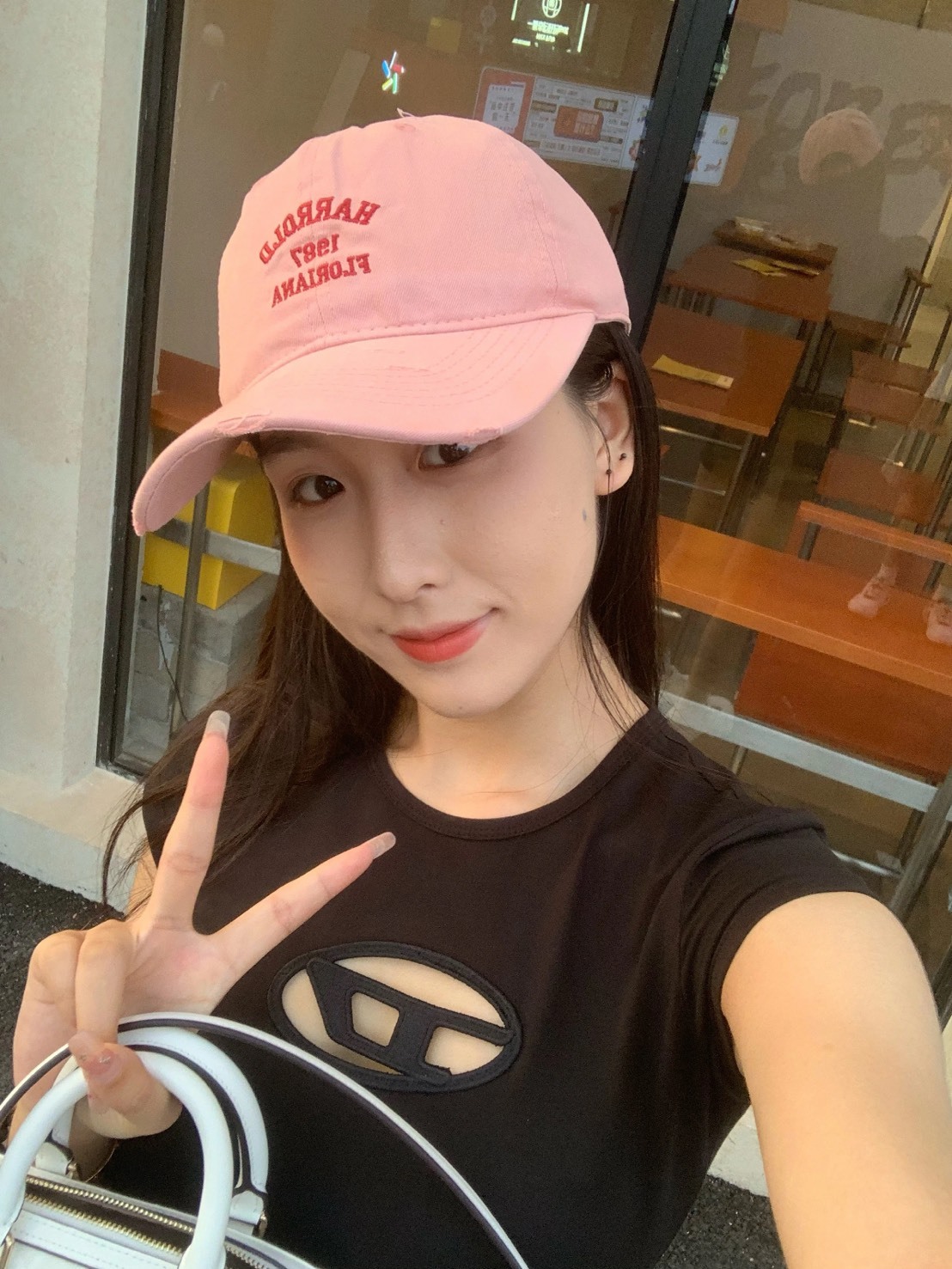 DIESEL FW22 OVAL-D系列 刺繡 鏤空LOGO 修身短袖 全黑