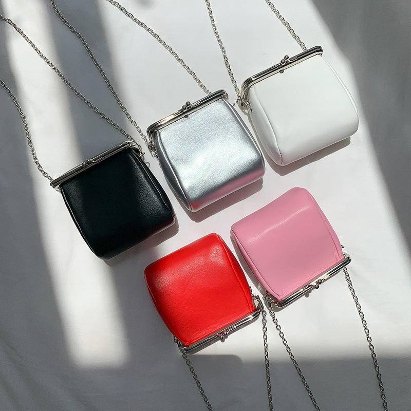 包包女 鏈條包包 口金包 小廢包 韓版包包 女包 新款 斜挎包 小眾包包 單肩包 口紅包 鏈條包 廢包 293